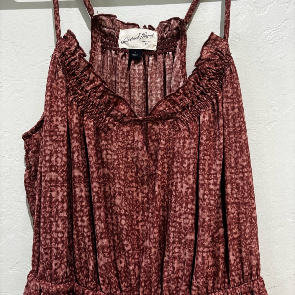 Universal Threads Maroon Maxi Dress Size S - Picture 2 of 3